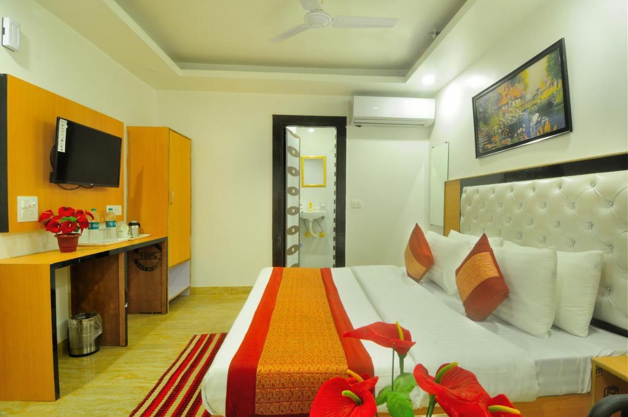 Hotel Noida Delight Ngoại thất bức ảnh
