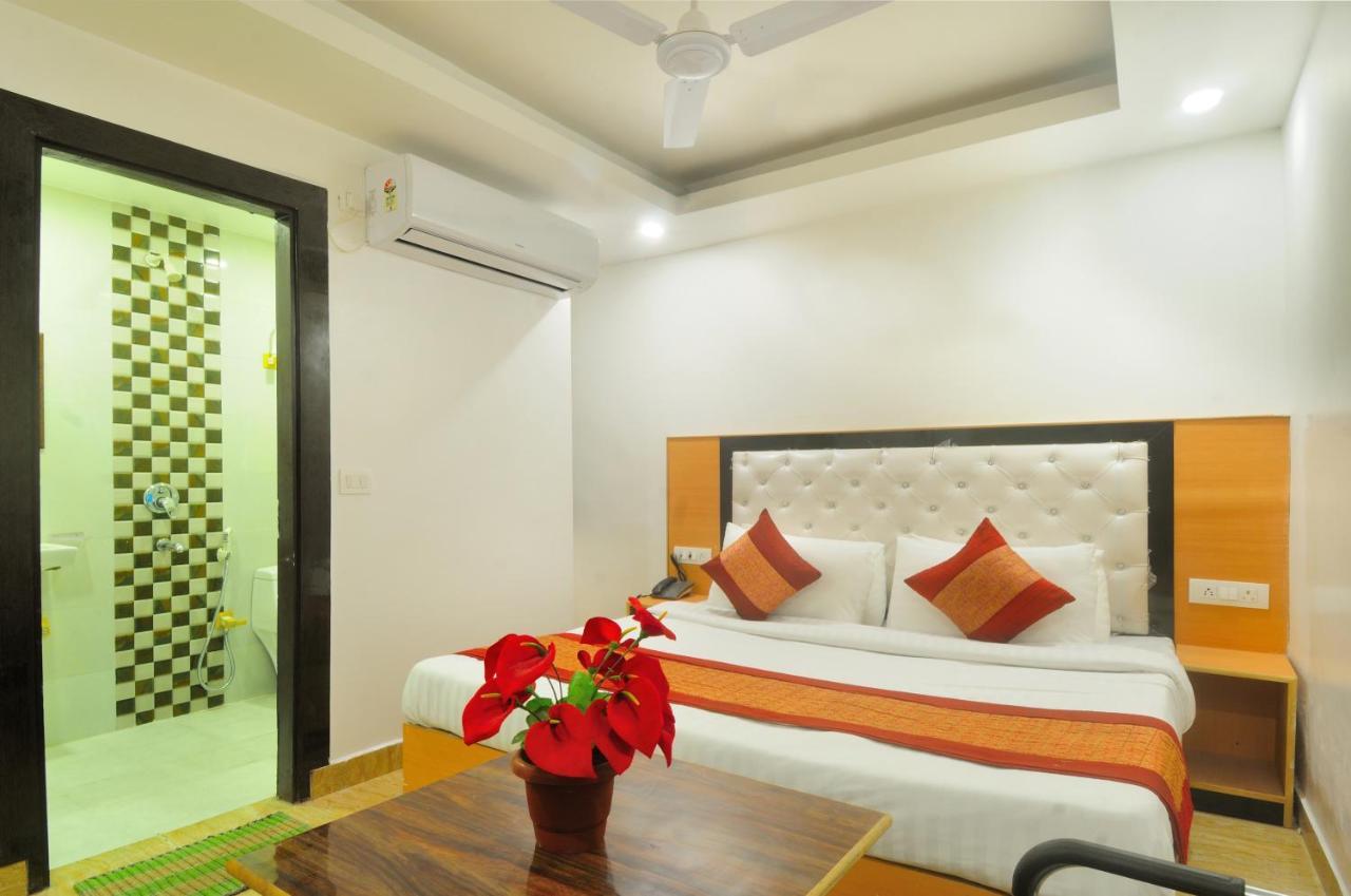 Hotel Noida Delight Ngoại thất bức ảnh